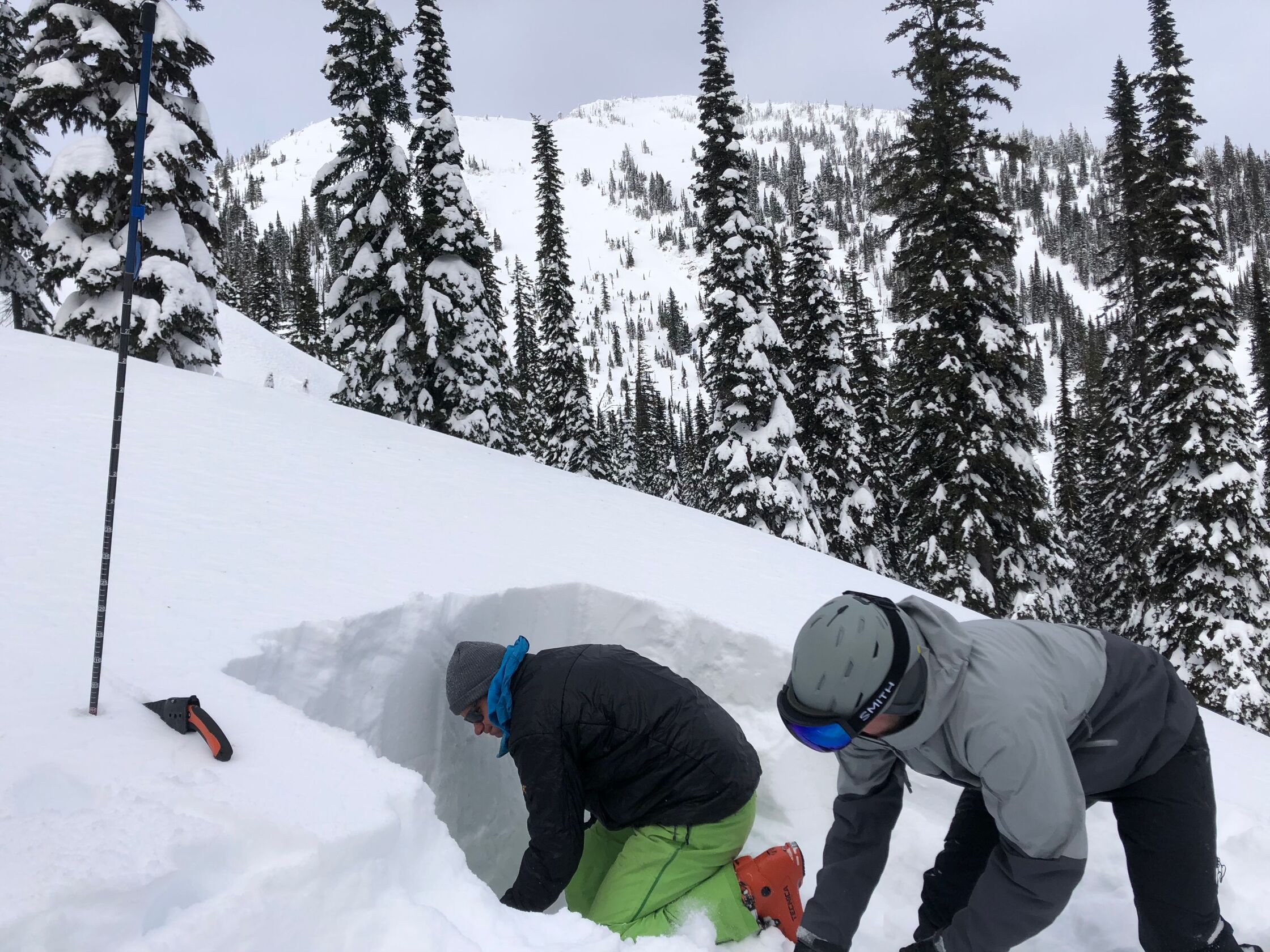 Tunnel Creek west of Hut image